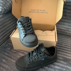 Vessi Women's Black Everyday Sneakers WATERPROOF worn once